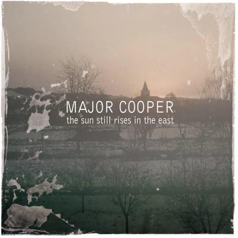 chronique Major Cooper - The Sun Still Rises in the East