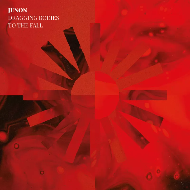 chronique Junon - Dragging Bodies To The Fall