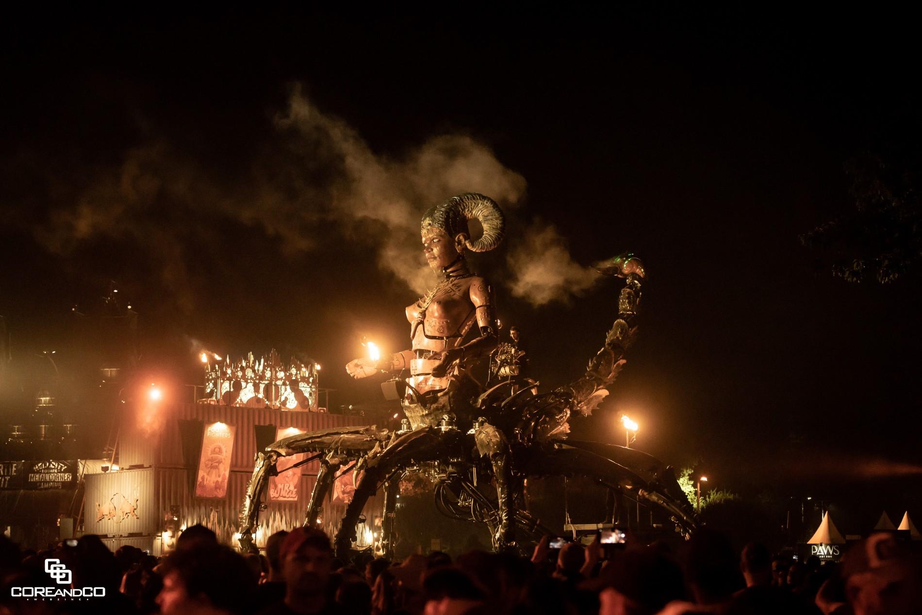 la gardienne des ténèbres au hellfest 2024