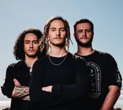 Alien Weaponry