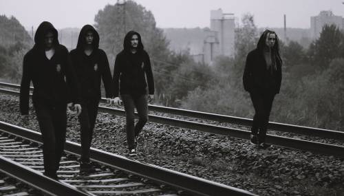 Au-dessus (groupe/artiste)