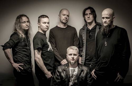 Barren Earth (groupe/artiste) Barren Earth (groupe/artiste)