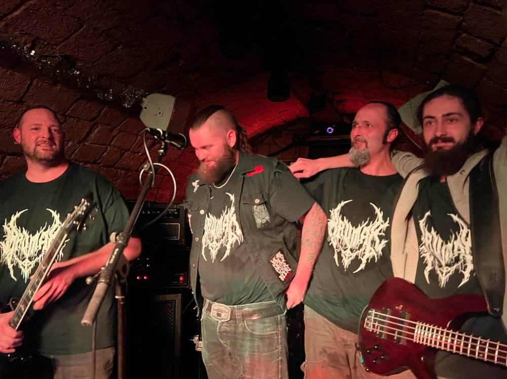 Brumak (groupe/artiste) Brumak (groupe/artiste)