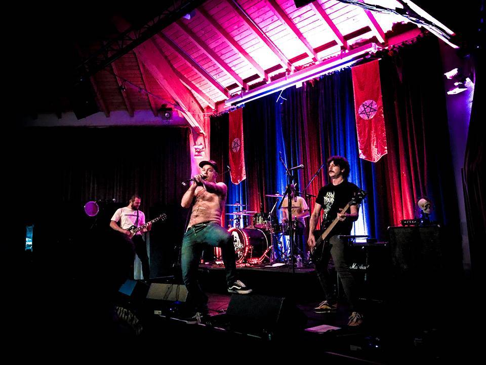 Christmas (groupe/artiste) Christmas (groupe/artiste)