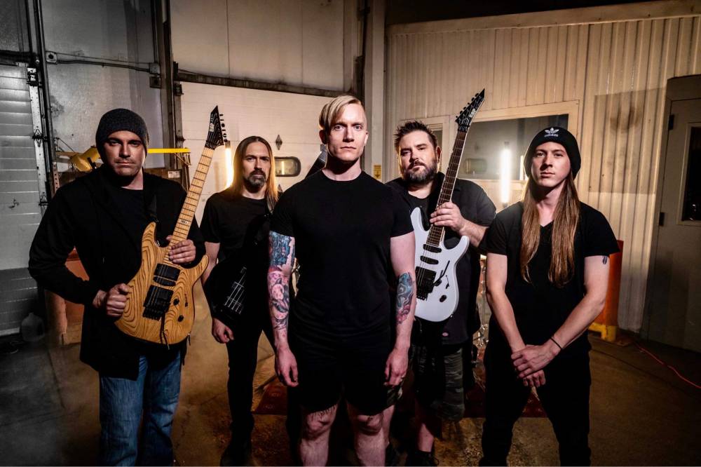 Contrarian (groupe/artiste) Contrarian (groupe/artiste)