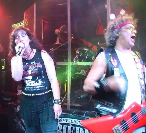 Dark Revenges (groupe/artiste) Dark Revenges (groupe/artiste)