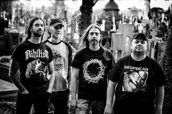 Defy The Curse (groupe/artiste)