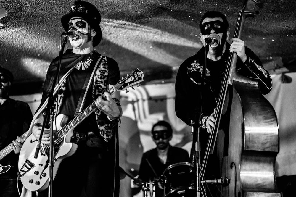 Dr Savage And The Shrunken Heads (groupe/artiste) Dr Savage And The Shrunken Heads (groupe/artiste)