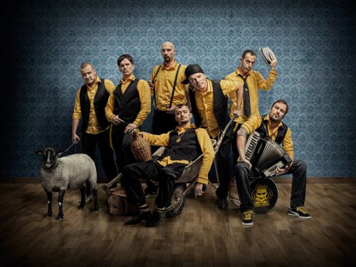 Dubioza Kolektiv (groupe/artiste) Dubioza Kolektiv (groupe/artiste)
