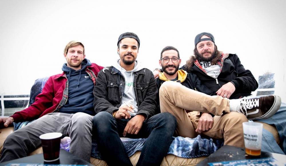 Heads Up (groupe/artiste) Heads Up (groupe/artiste)
