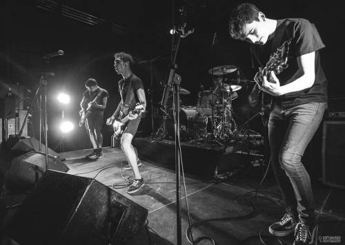 Heavy Heart (groupe/artiste) Heavy Heart (groupe/artiste)