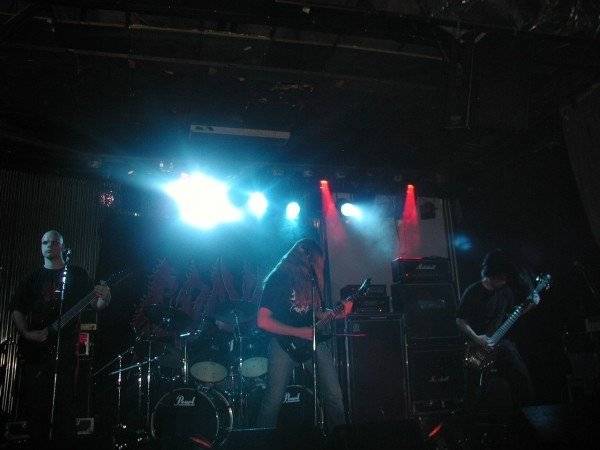 Imperious (groupe/artiste) Imperious (groupe/artiste)