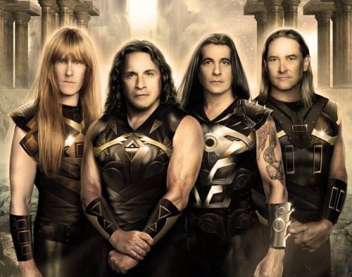 Manowar (groupe/artiste) Manowar (groupe/artiste)