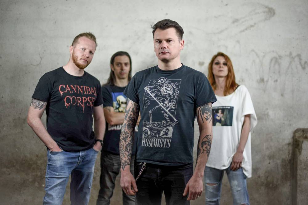 Massive Charge (groupe/artiste) Massive Charge (groupe/artiste)