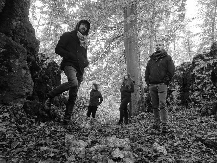 Sangre De Muérdago (groupe/artiste)