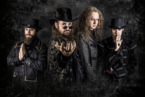 Silver Dust (groupe/artiste) Silver Dust (groupe/artiste)