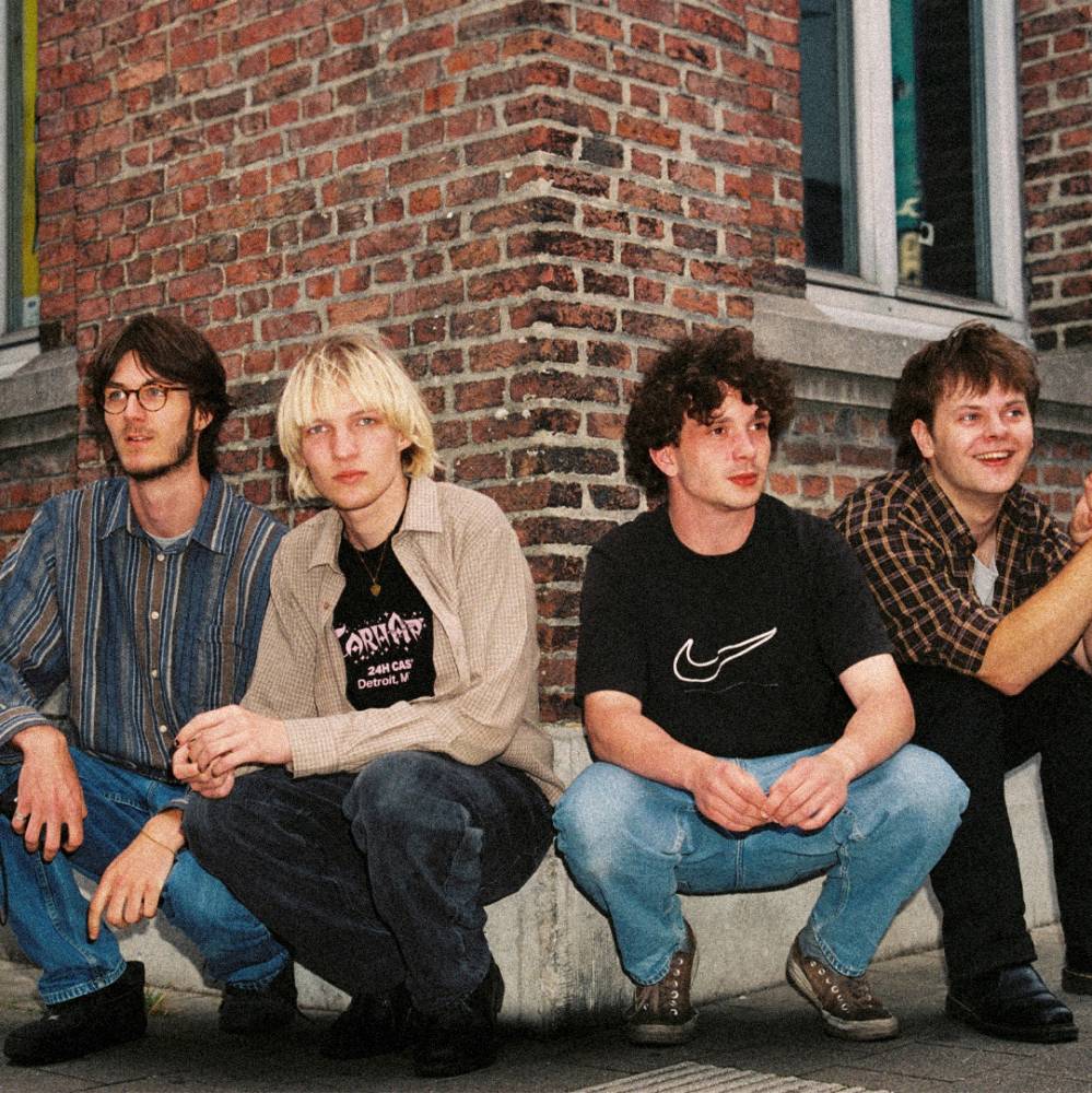 Stonks (groupe/artiste) Stonks (groupe/artiste)
