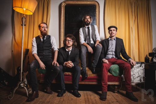 The One Armed Man (groupe/artiste) The One Armed Man (groupe/artiste)