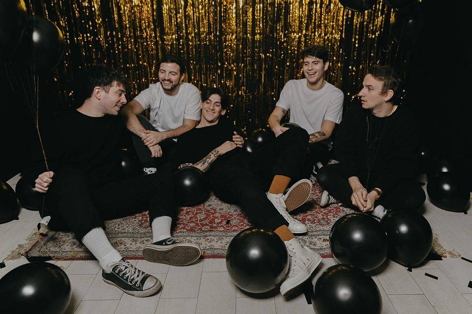 What We Lost (groupe/artiste) What We Lost (groupe/artiste)
