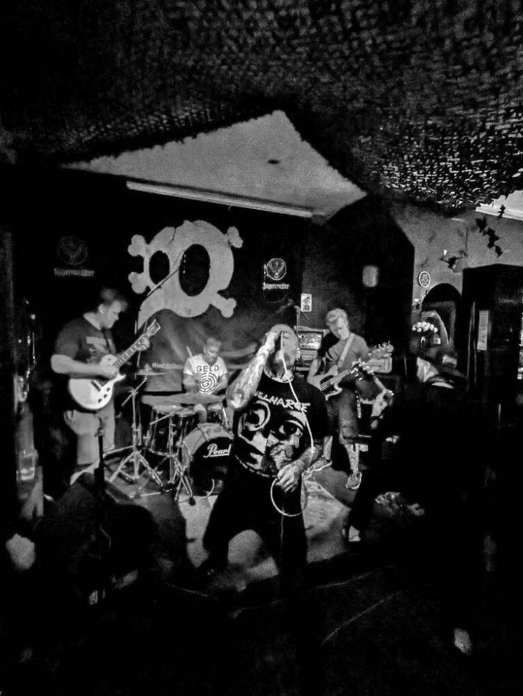 Wreathe (groupe/artiste) Wreathe (groupe/artiste)