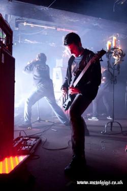 Dragged Into Sunlight (groupe/artiste)