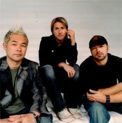 Feeder (groupe/artiste) Feeder (groupe/artiste)