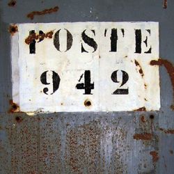 Poste 942