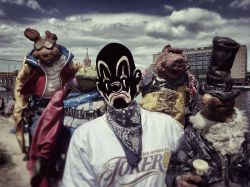 Puppetmastaz