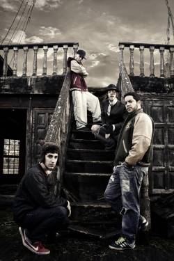 Scarecrow (groupe)