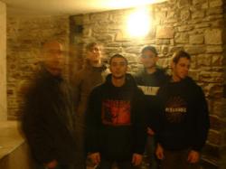 Spinning heads (groupe/artiste) Spinning heads (groupe/artiste)