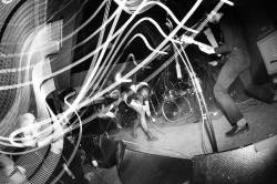 Weak Ties (groupe)