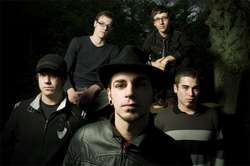 Hate me tender (groupe/artiste)