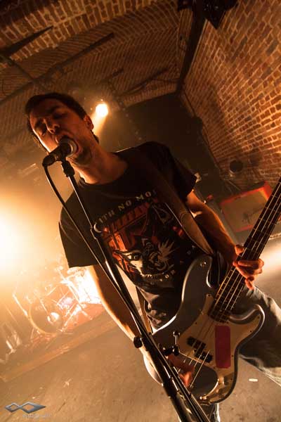 Postcore tour (Chaotik Noise Caravan) (General Lee + Memories of a Dead Man + Anorak) le 26/05/2012, Théâtre de Poche, Béthune (62) - photo9