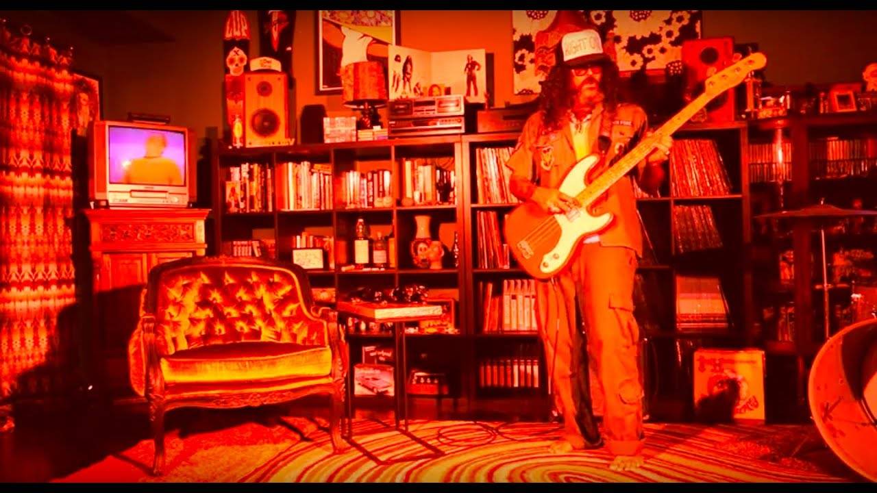 Nouvelle Vidéo pour Brant Bjork (actualité) Nouvelle Vidéo pour Brant Bjork (actualité)