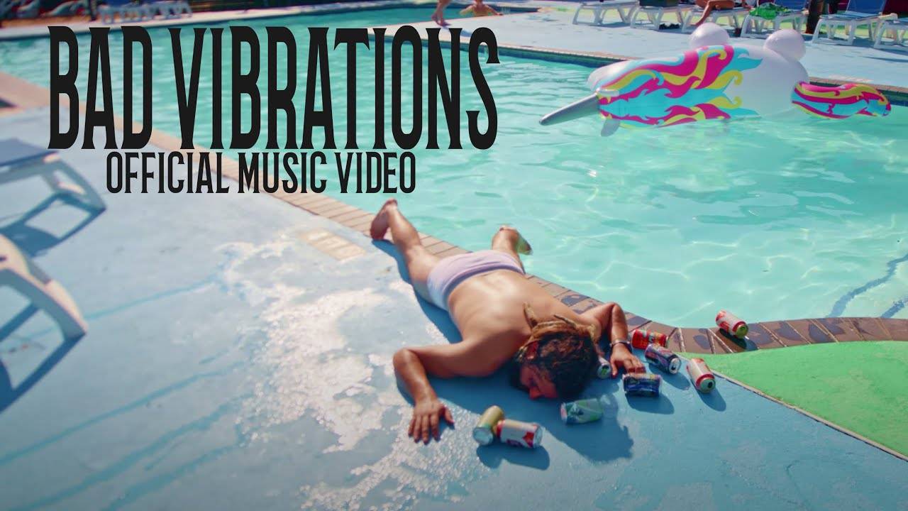 Holy Death Trio sent mal les vibes - Bad Vibrations (actualité) Holy Death Trio sent mal les vibes - Bad Vibrations (actualité)