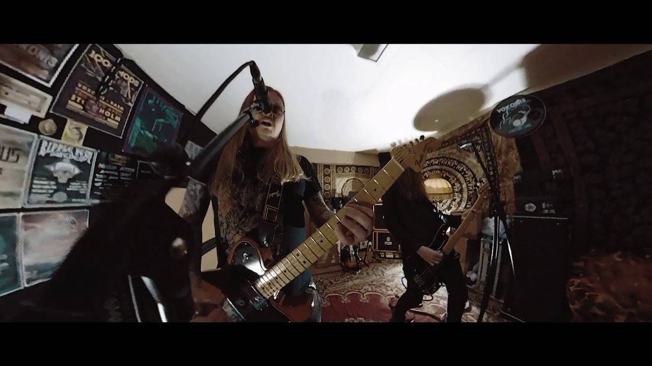 Vokonis s'équipe d'ailes - Blackened Wings (actualité)
