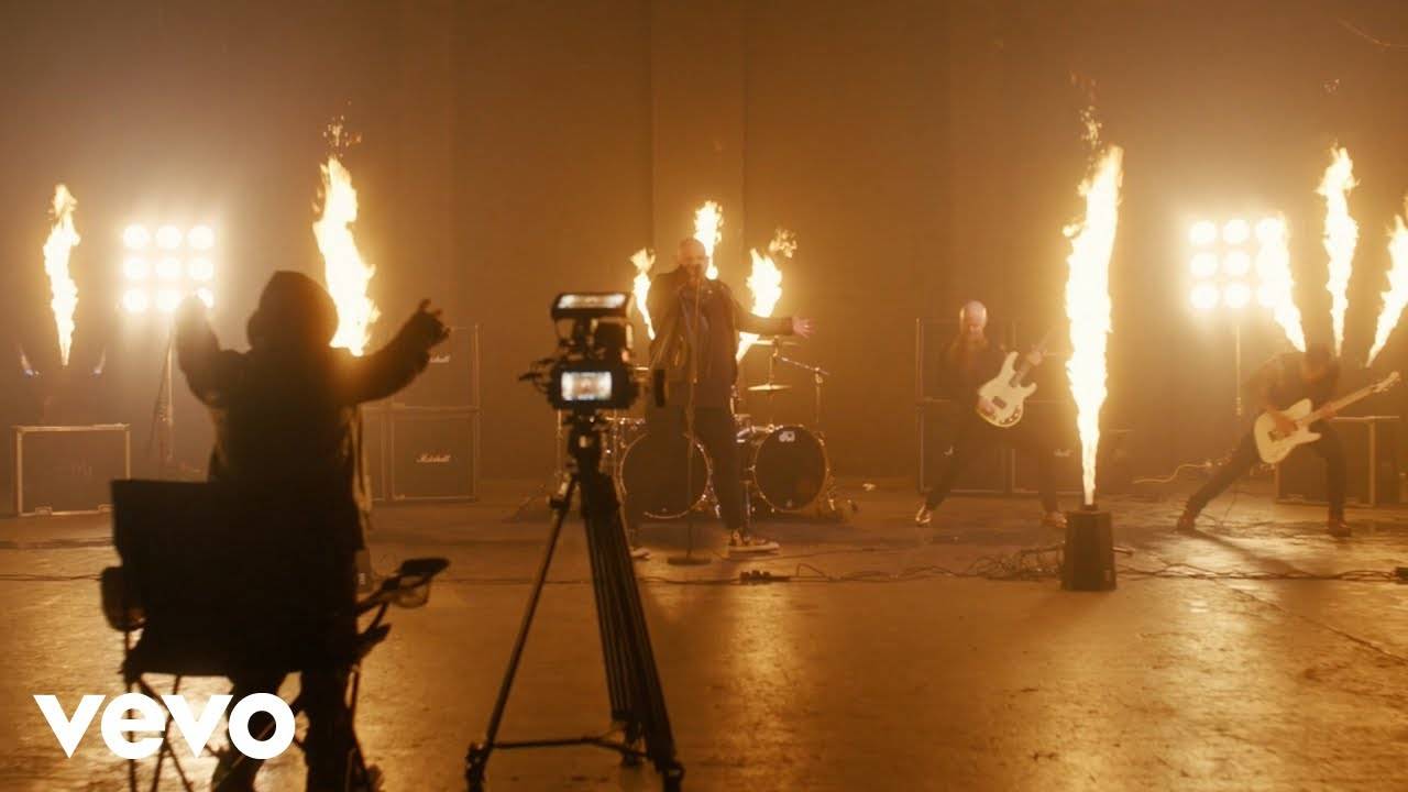 Atreyu condamné au bûcher- Watch Me Burn (actualité)