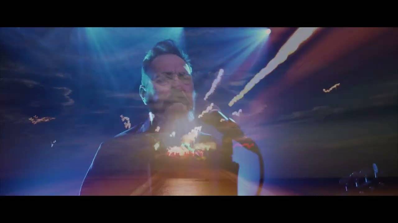 7 Weeks a un coup de blues - Shimmering Blue (actualité)