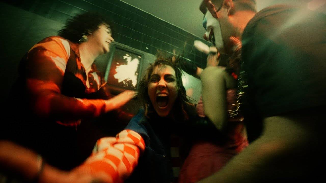 Stand Atlantic va avoir les orifices qui grattent - Sex on the beach (actualité)