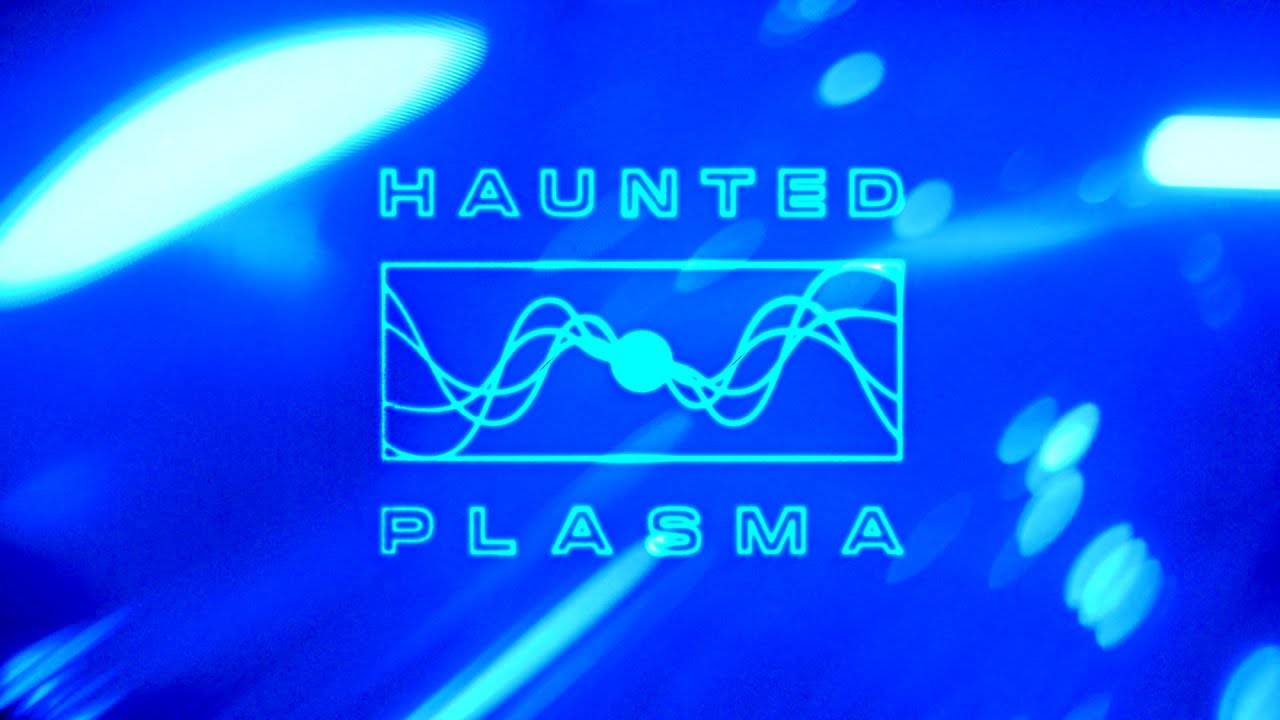 Haunted Plasma a déjà des fans - Machines Like Us (actualité)