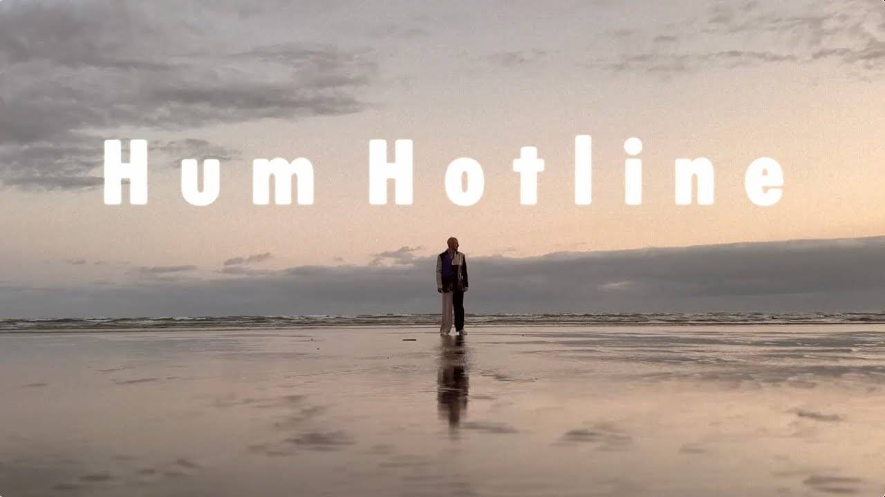 Joyce au téléphone rose – Hum Hotline (actualité)