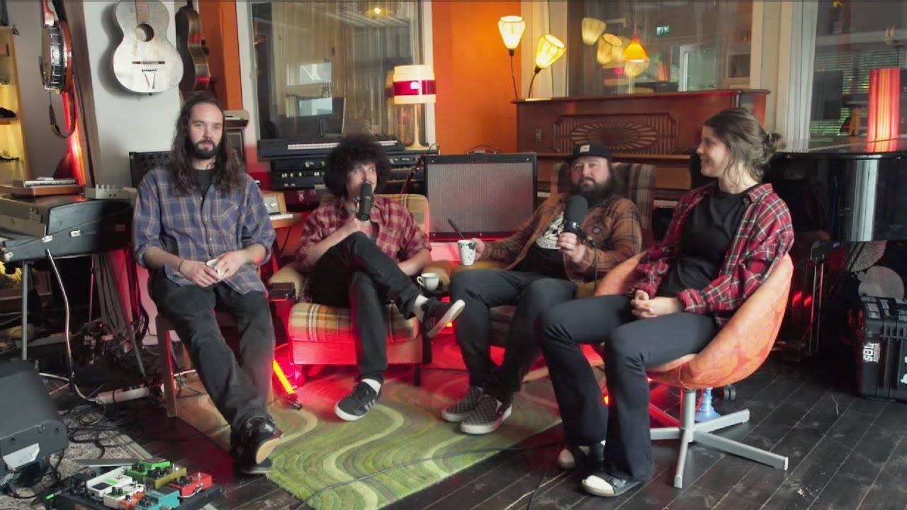 Slomosa vivant dans toundra - The Making of ‘Tundra Rock
