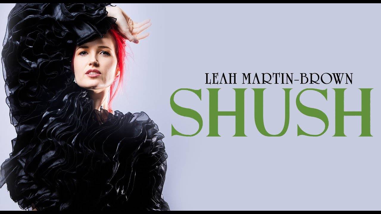 Leah Martin-Brown est passé chez Shush